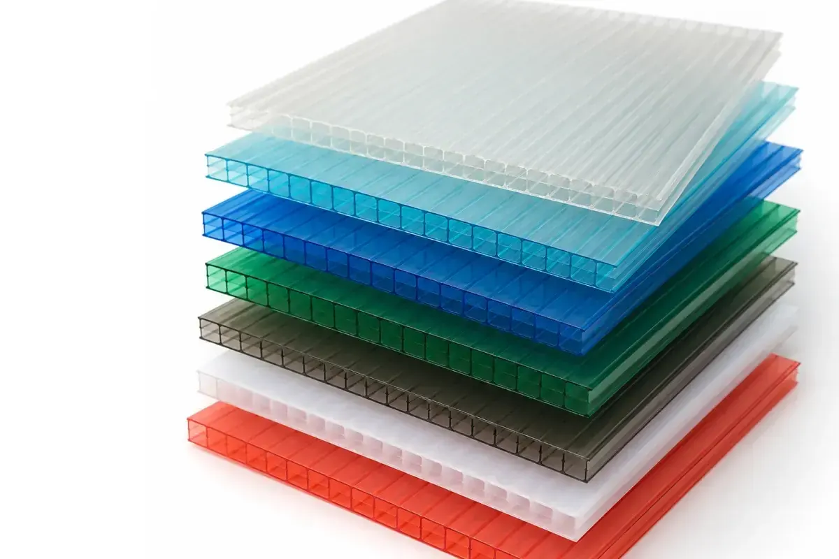 Phân Biệt Tấm Poly Thái Lan, Hàn Quốc & Việt Nam — Nên Chọn Loại Nào?